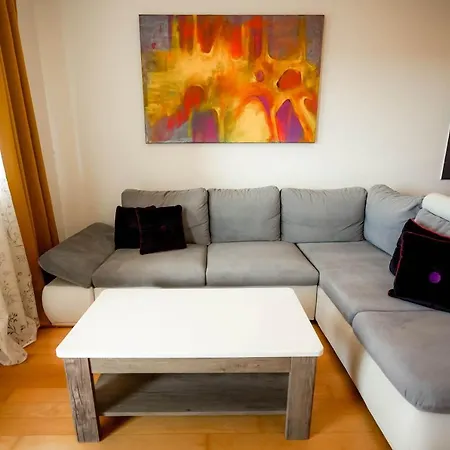 Rondo Lovely And Sunny Appartement