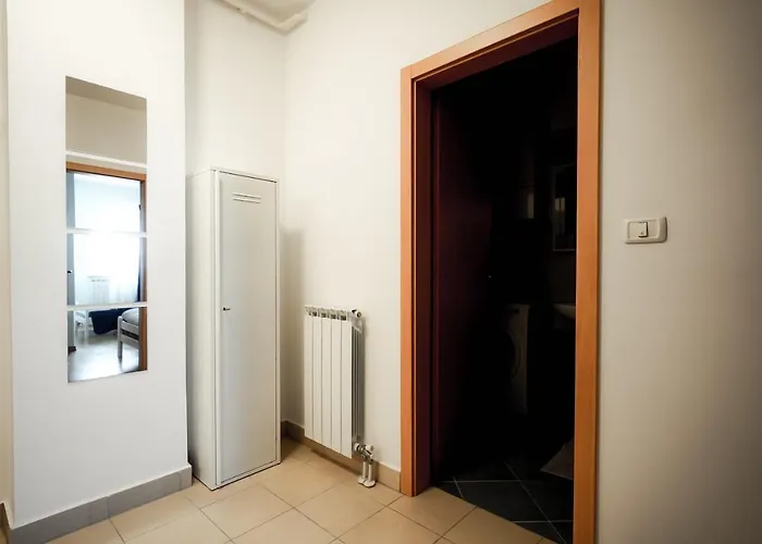 Rondo Lovely And Sunny