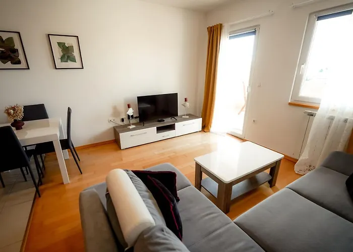 Rondo Lovely And Sunny