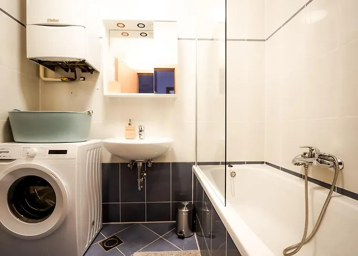 Rondo Lovely And Sunny 公寓