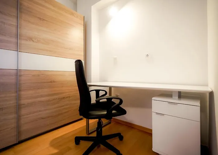 Rondo Lovely And Sunny Apartman *